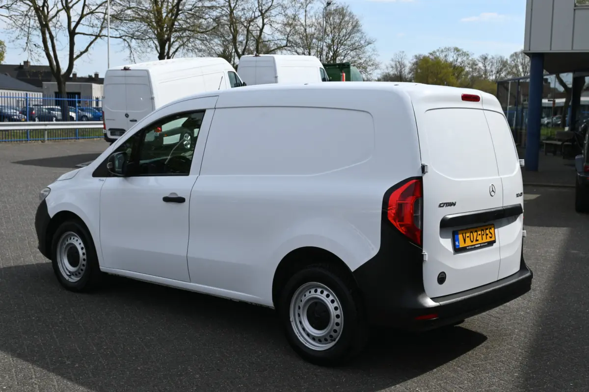 112 CDI L1 Pro MBUX navigatie met camera, Apple Carplay/Android Auto
