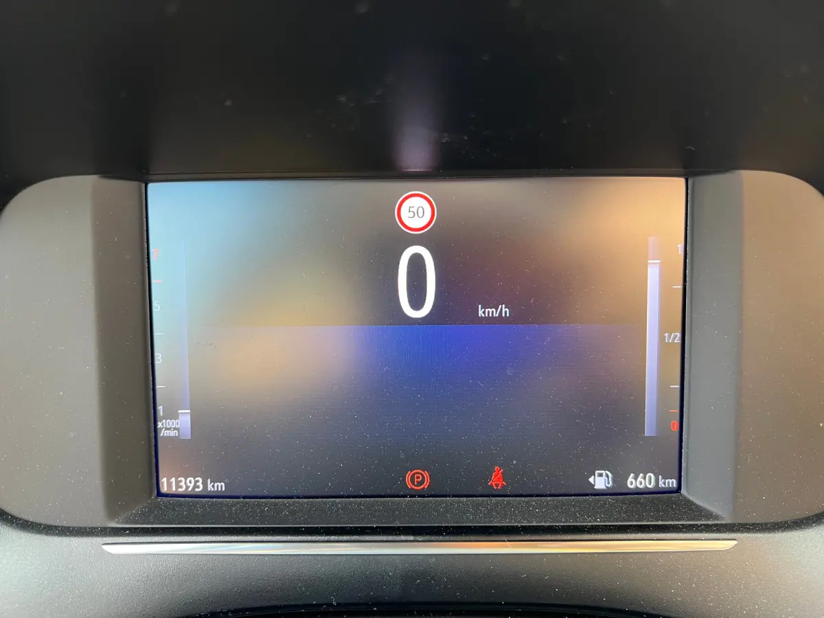 1.2 Turbo Yes 100 | Airco | Cruise | Stoel- & Stuurverwarming | Apple Carplay/Android Auto | Sportstoelen | 16" Lichtmetaal |