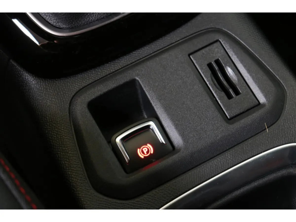 1.2 Turbo Yes 100 | Airco | Cruise | Stoel- & Stuurverwarming | Apple Carplay/Android Auto | Sportstoelen | 16" Lichtmetaal |
