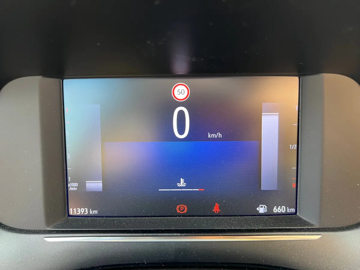 1.2 Turbo Yes 100 | Airco | Cruise | Stoel- & Stuurverwarming | Apple Carplay/Android Auto | Sportstoelen | 16" Lichtmetaal |