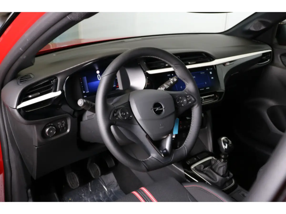 1.2 Turbo Yes 100 | Airco | Cruise | Stoel- & Stuurverwarming | Apple Carplay/Android Auto | Sportstoelen | 16" Lichtmetaal |