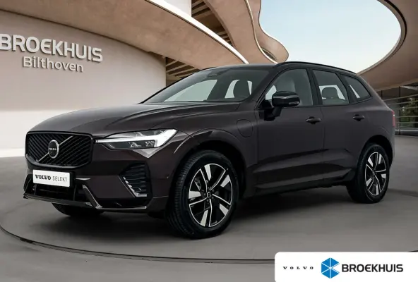 Facelift T6 Plug-in hybrid AWD Plus Dark | Panoramadak | PDC V+A en 360 Camera | Stoel+stuurverwarming | Head Up Display | Keyless |
