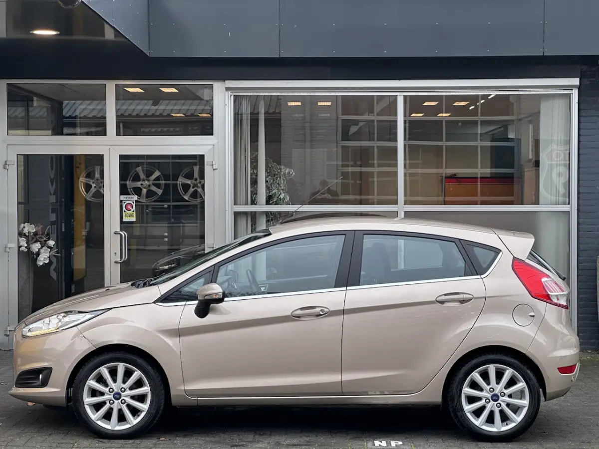 1.0 EcoBoost Titanium