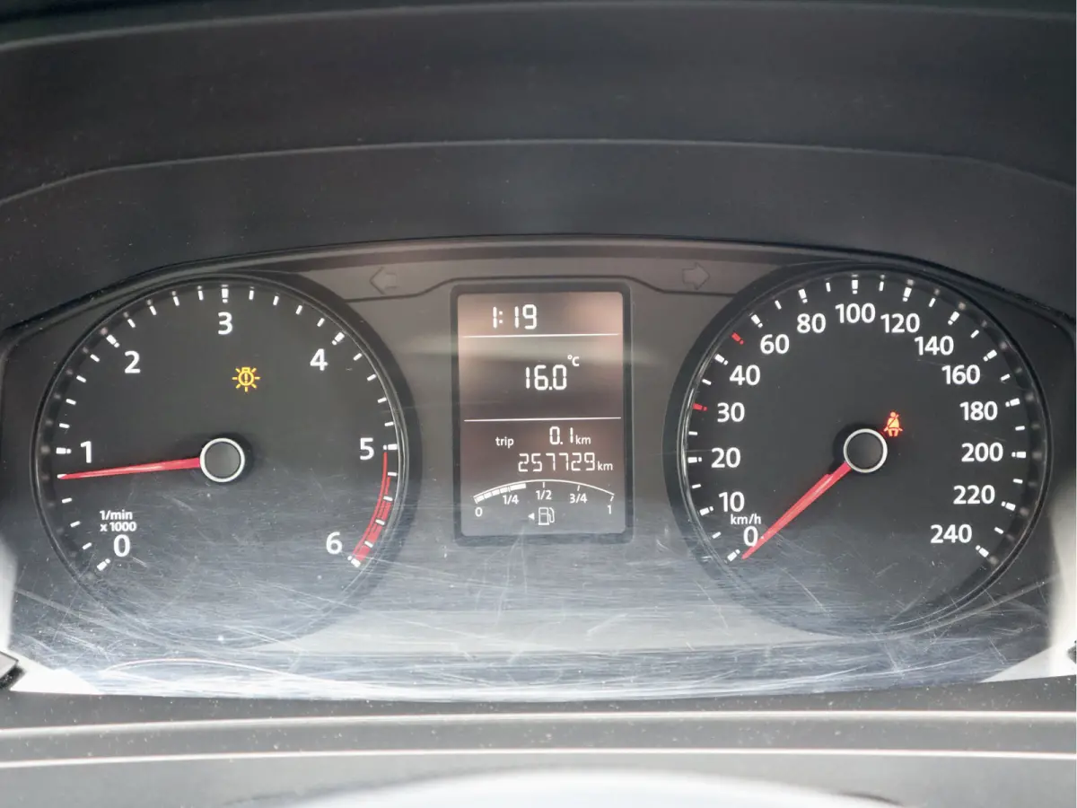 2.0 TDI LUXE MARGE-BTW VRIJ