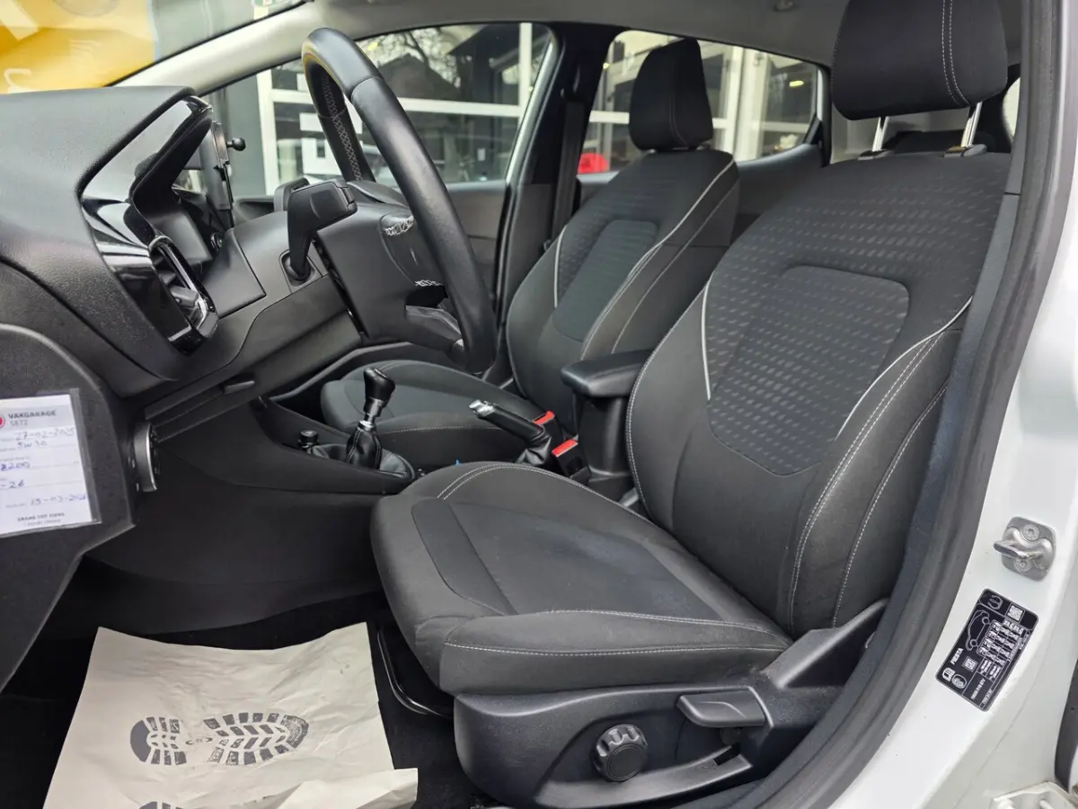 1.0 EcoBoost Titanium