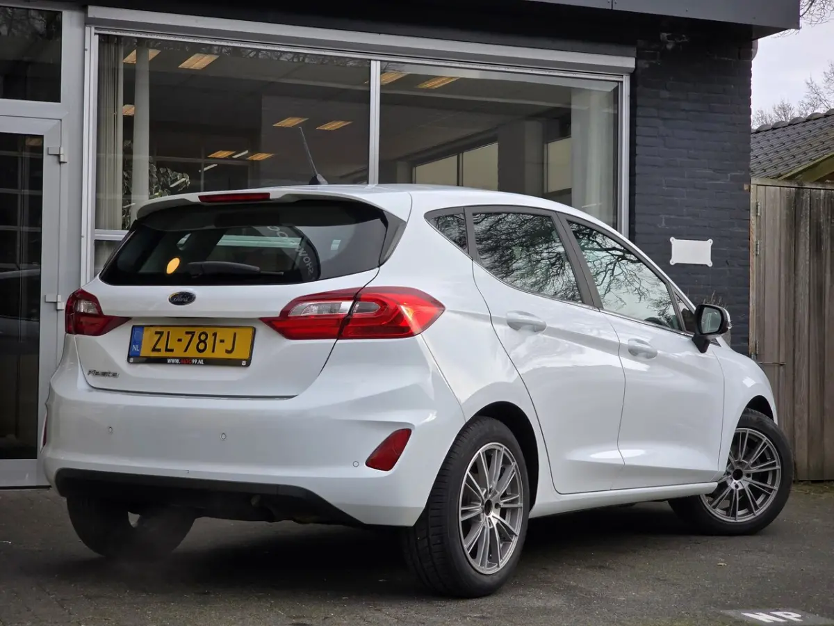 1.0 EcoBoost Titanium