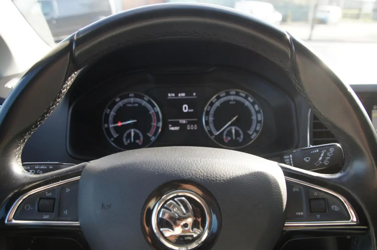 1.0 TSI Ambition Business
