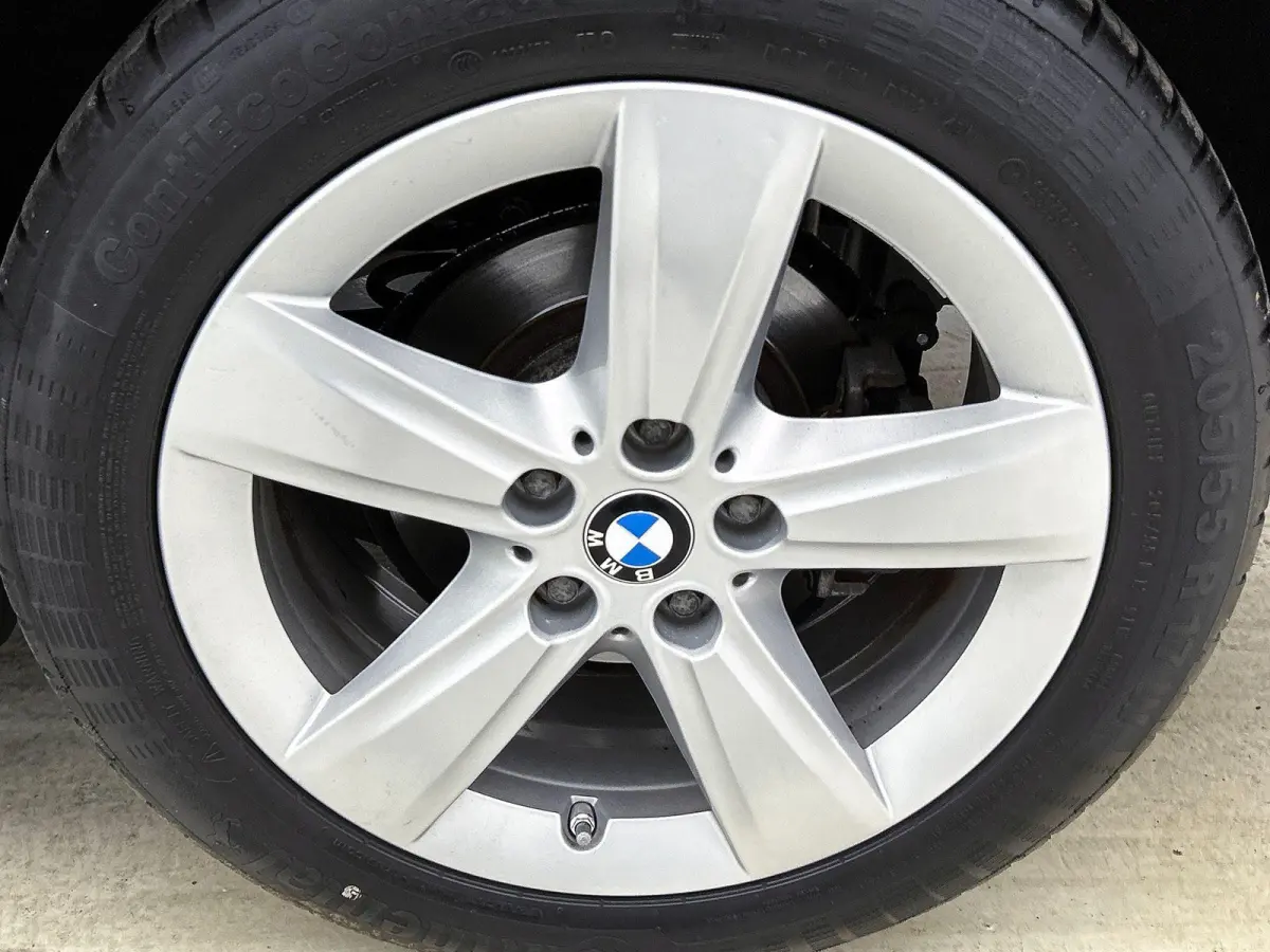 218i Executive NAVI | CRUISE | LED