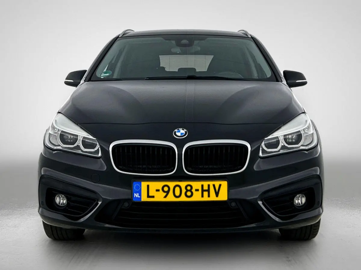 218i Executive NAVI | CRUISE | LED