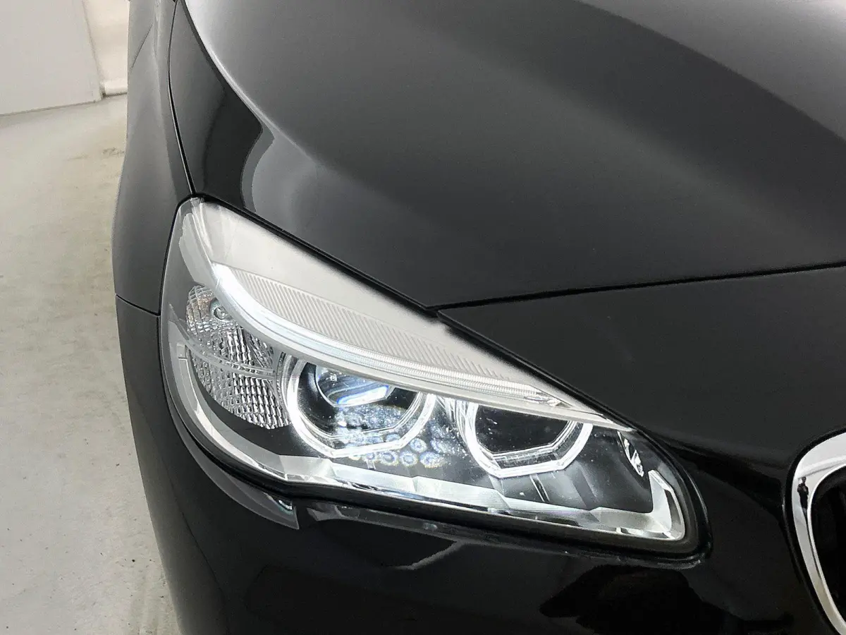 218i Executive NAVI | CRUISE | LED