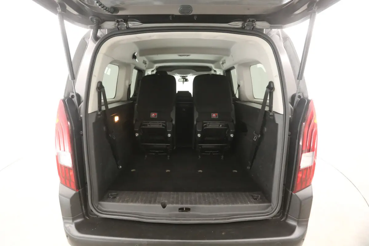 1.2 Puretech L2 GT 7p. 131PK | Automaat | Clima | Camera | Cruise | 2xSchuifdeur | Carplay