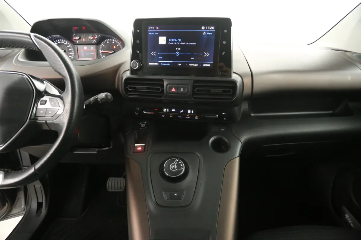 1.2 Puretech L2 GT 7p. 131PK | Automaat | Clima | Camera | Cruise | 2xSchuifdeur | Carplay