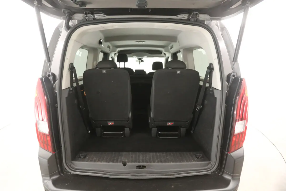 1.2 Puretech L2 GT 7p. 131PK | Automaat | Clima | Camera | Cruise | 2xSchuifdeur | Carplay