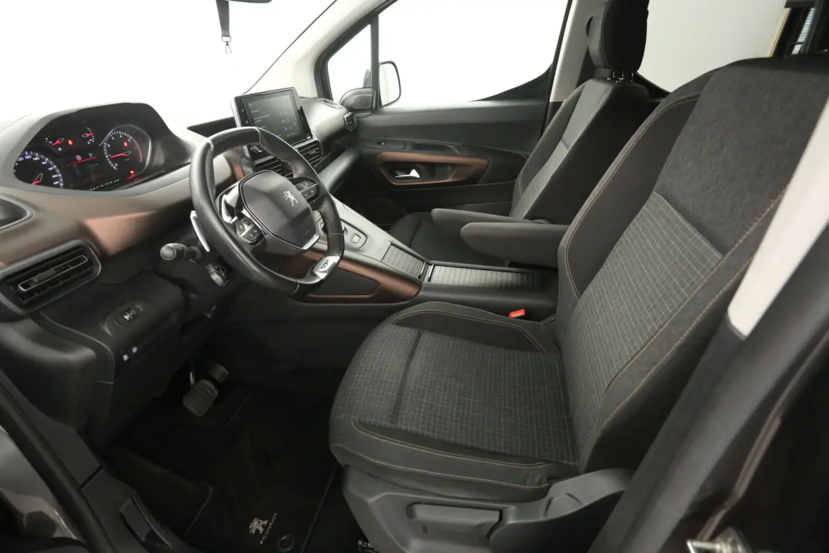 1.2 Puretech L2 GT 7p. 131PK | Automaat | Clima | Camera | Cruise | 2xSchuifdeur | Carplay
