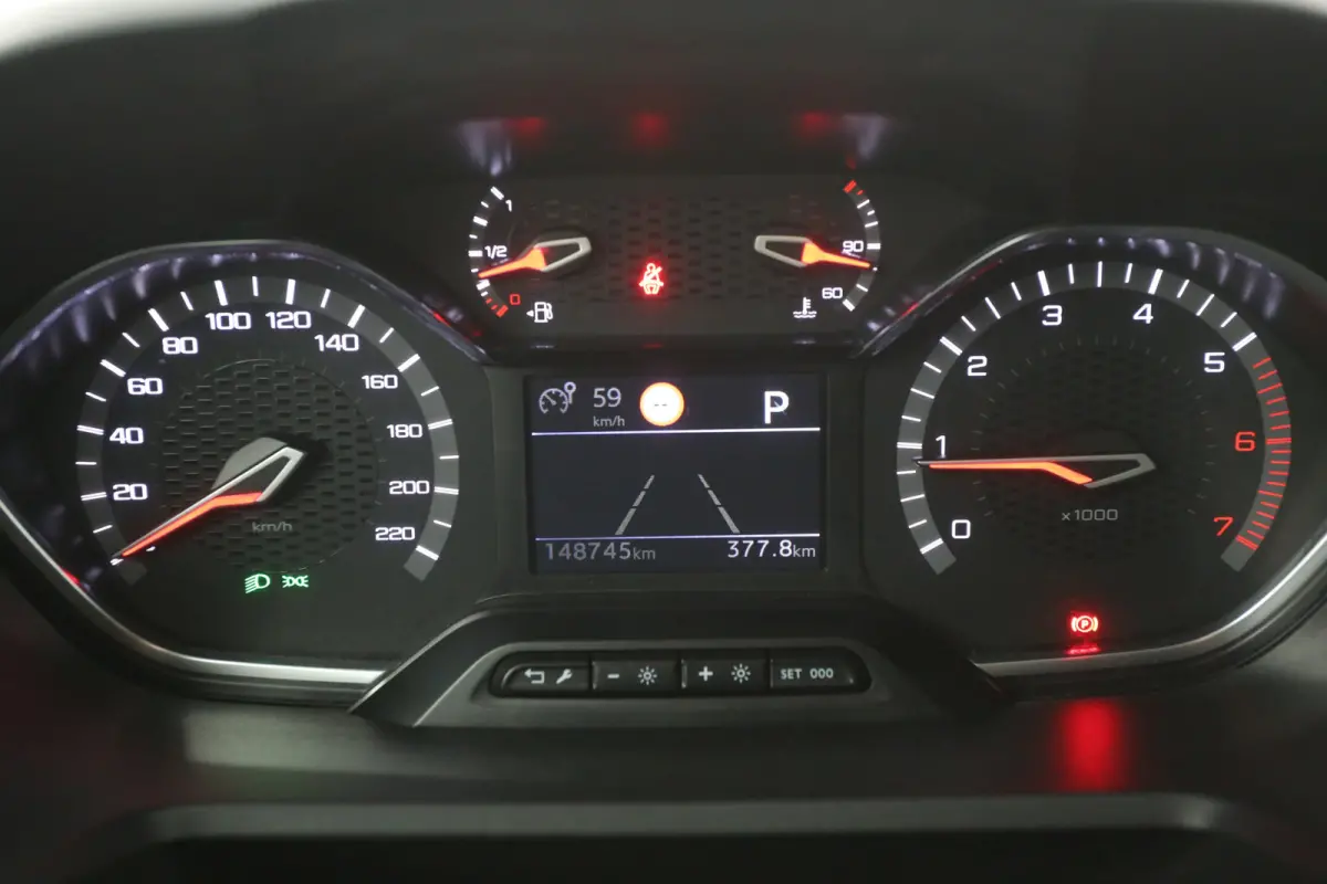 1.2 Puretech L2 GT 7p. 131PK | Automaat | Clima | Camera | Cruise | 2xSchuifdeur | Carplay