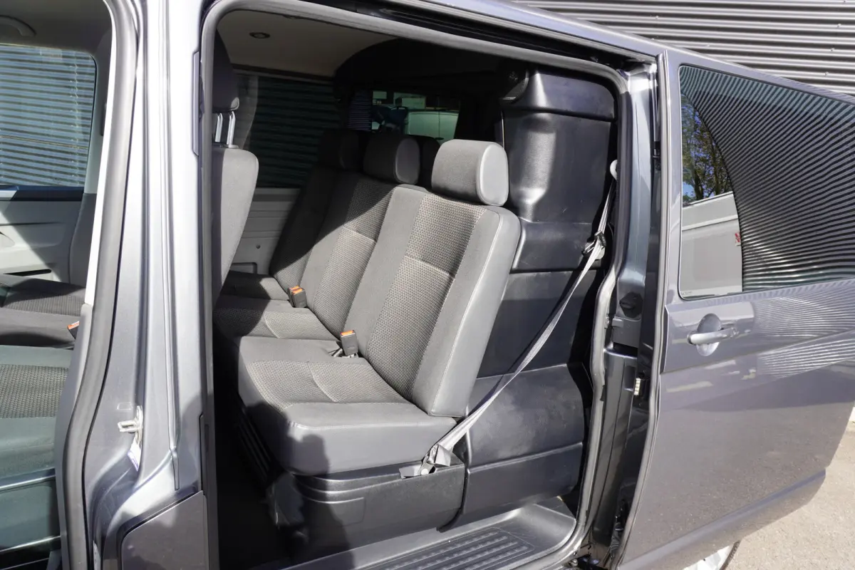 199pk Automaat 4x4 Bulli Dubbele cabine Trekhaak Camera Apple Carplay Navigatie digitaal dashboard ACC Cruise control Stoelverwarming