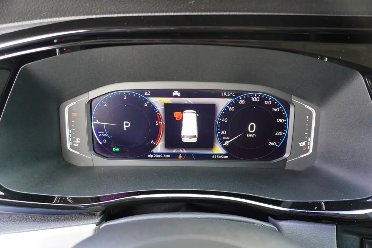 199pk Automaat 4x4 Bulli Dubbele cabine Trekhaak Camera Apple Carplay Navigatie digitaal dashboard ACC Cruise control Stoelverwarming