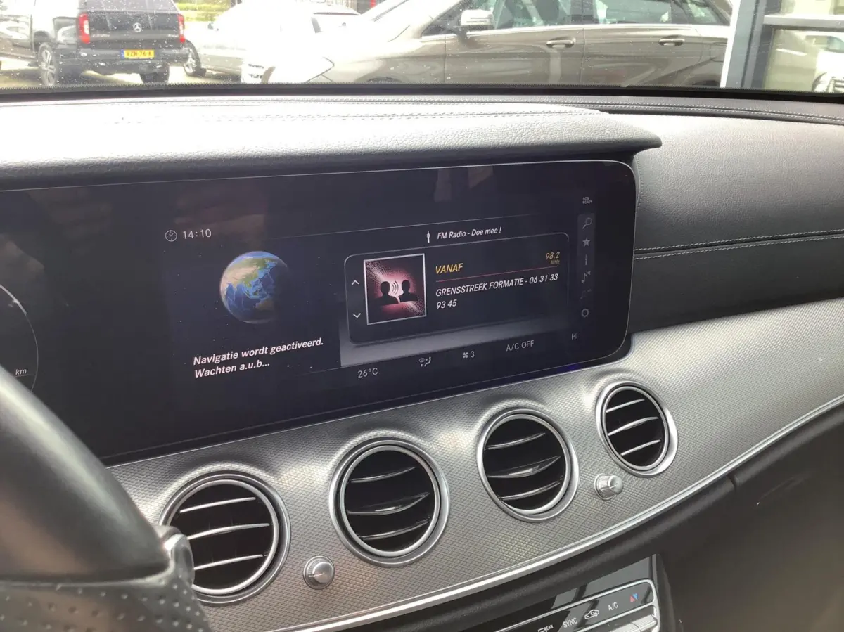 200 Business Solution AMG pakket, Plus Upgrade Edition
