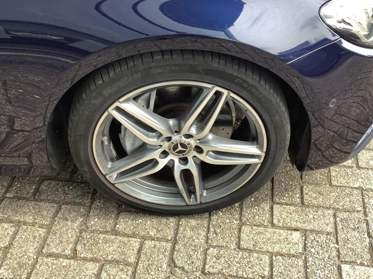 200 Business Solution AMG pakket, Plus Upgrade Edition
