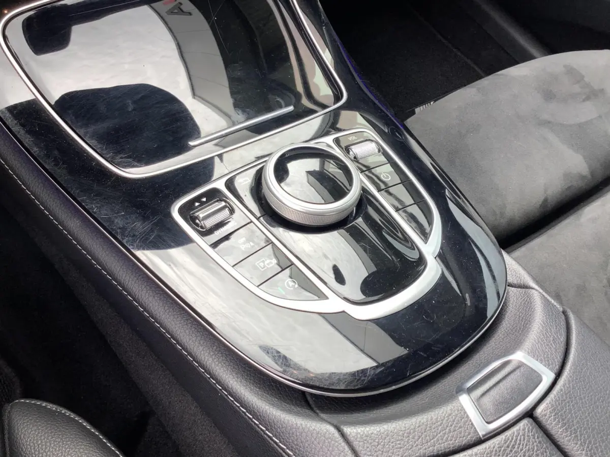 200 Business Solution AMG pakket, Plus Upgrade Edition
