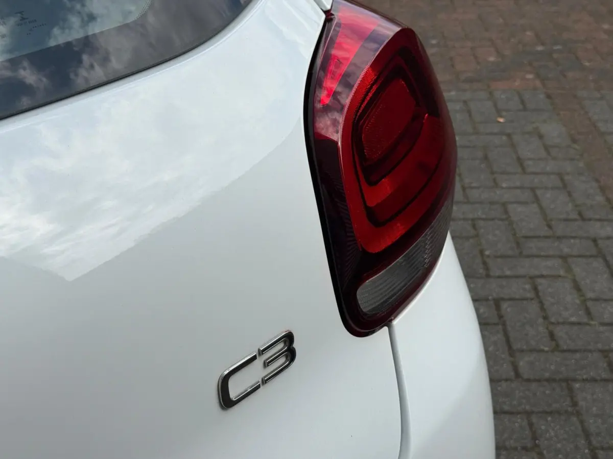 1.2 PureTech Airco Cruise MF Stuur Isofix Mp3 Led 2017 Perfecte Staat Eerste Eigenaar Historie Aanwezig incl 12 maanden garantie