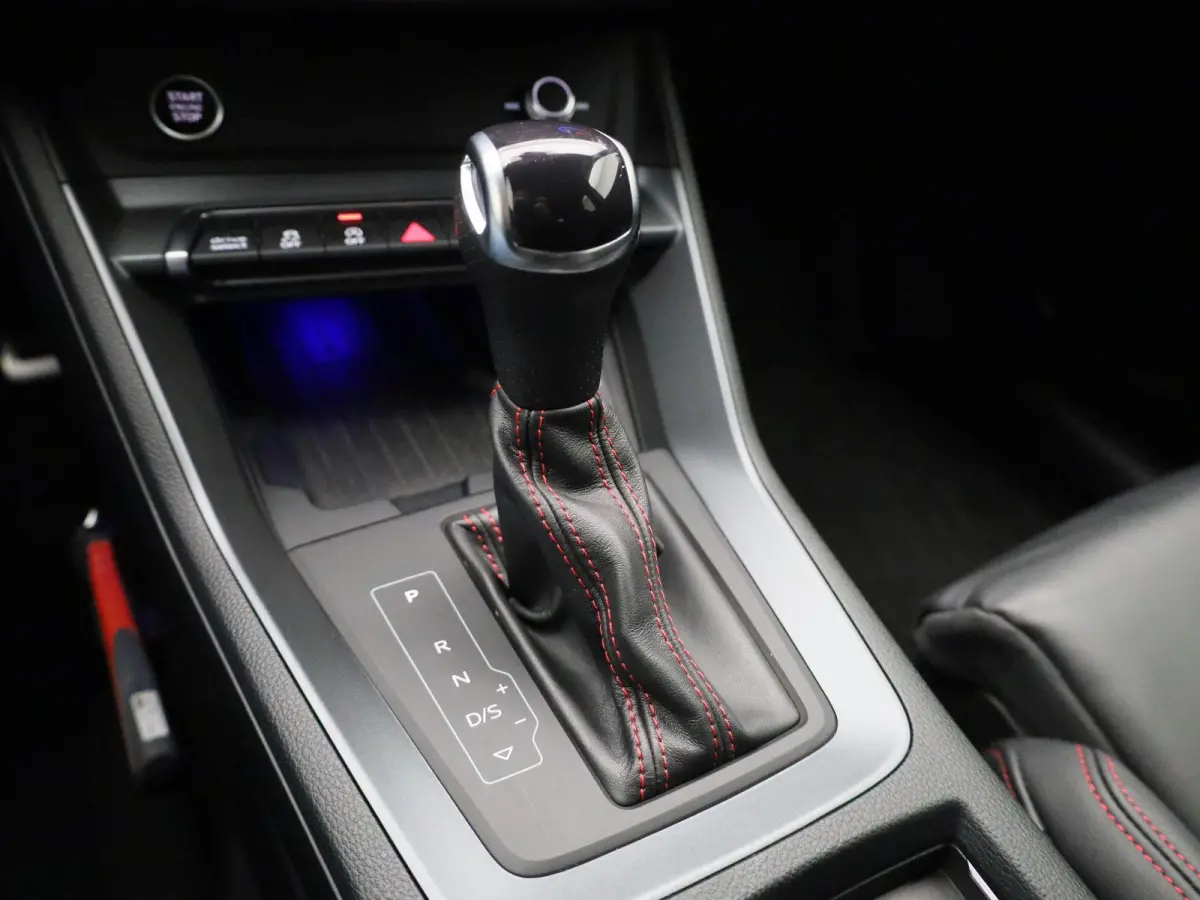 35 TFSI S Edition Competition 150 PK | S-line | Automaat | Navigatie | Camera | Adaptive cruise control | Audi sound system | Lichtmetalen velgen 20' | Audi smartphone interface |