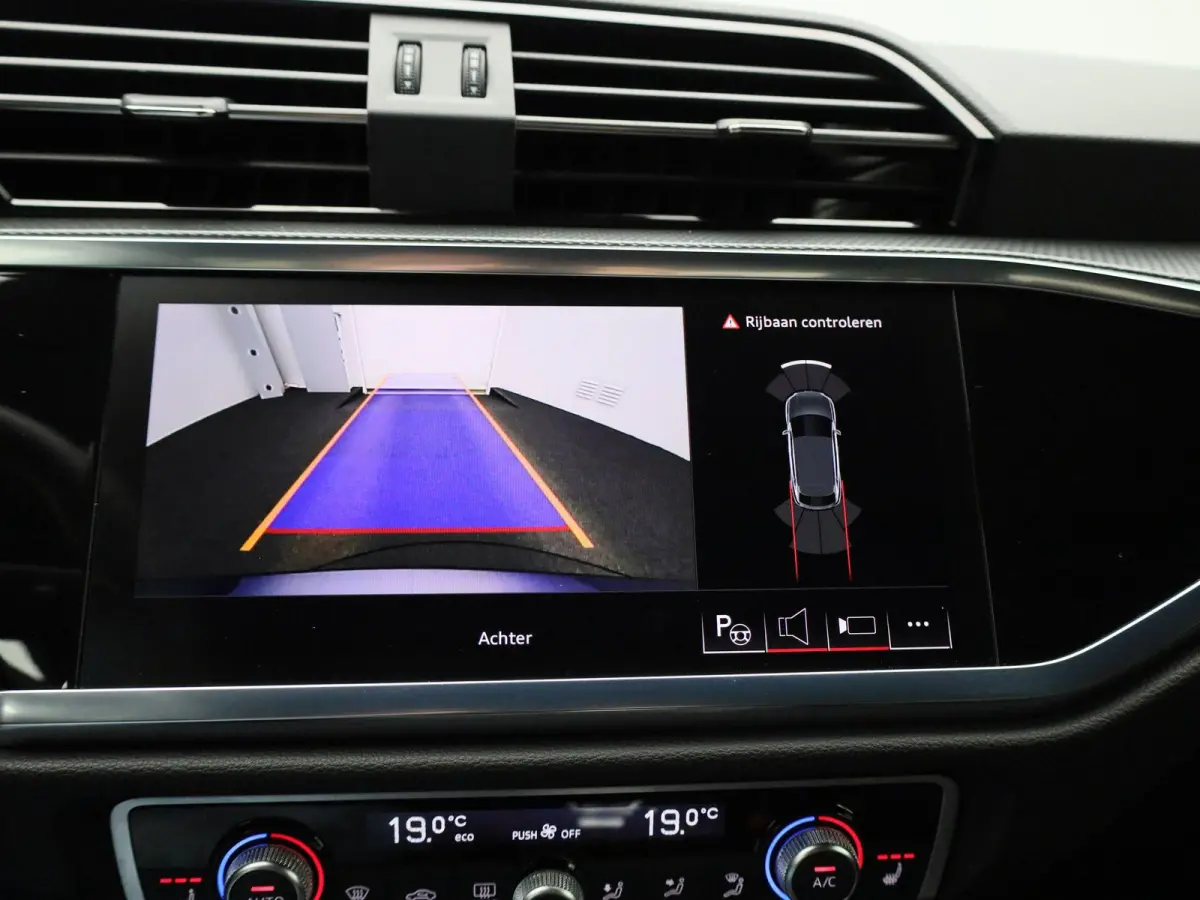 35 TFSI S Edition Competition 150 PK | S-line | Automaat | Navigatie | Camera | Adaptive cruise control | Audi sound system | Lichtmetalen velgen 20' | Audi smartphone interface |