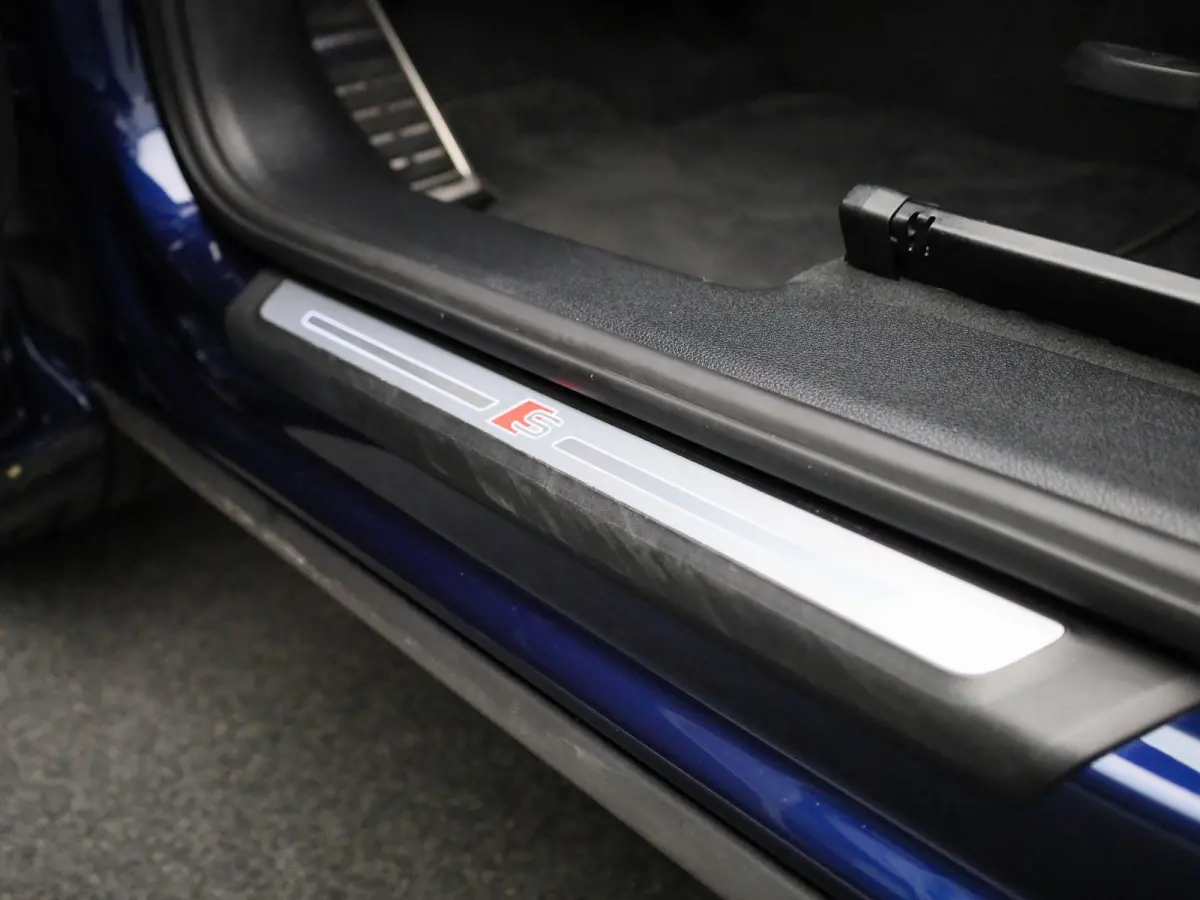 35 TFSI S Edition Competition 150 PK | S-line | Automaat | Navigatie | Camera | Adaptive cruise control | Audi sound system | Lichtmetalen velgen 20' | Audi smartphone interface |