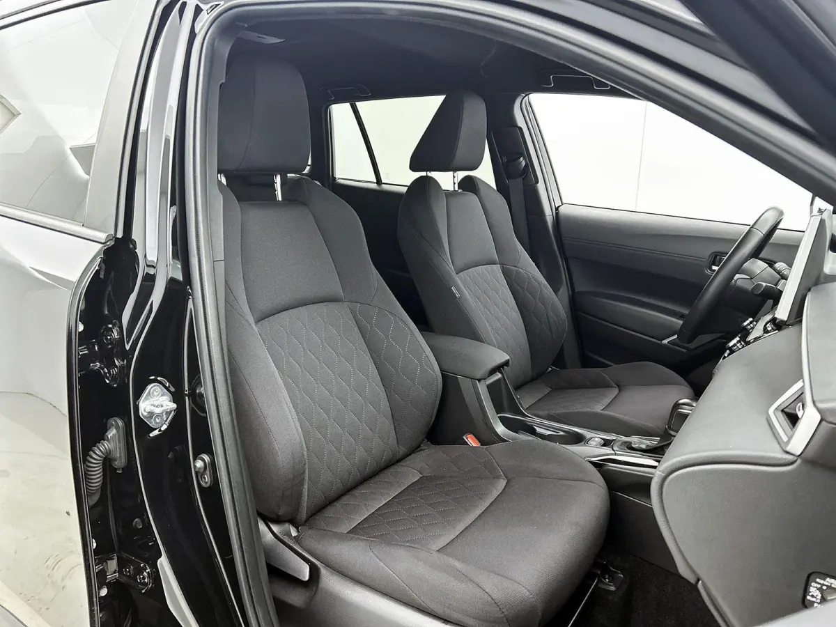 Hybrid 140 Business Plus Automaat | Trekhaak | Winterpakket | Navi | LMV