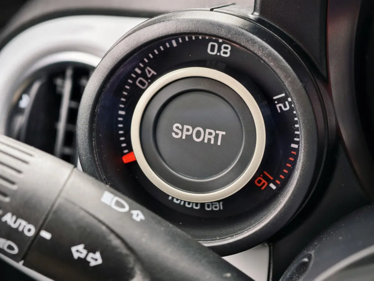 1.4 T-Jet Abarth 595 // 146 PK / SPORTUITVOERING / 17" VELGEN / 2020