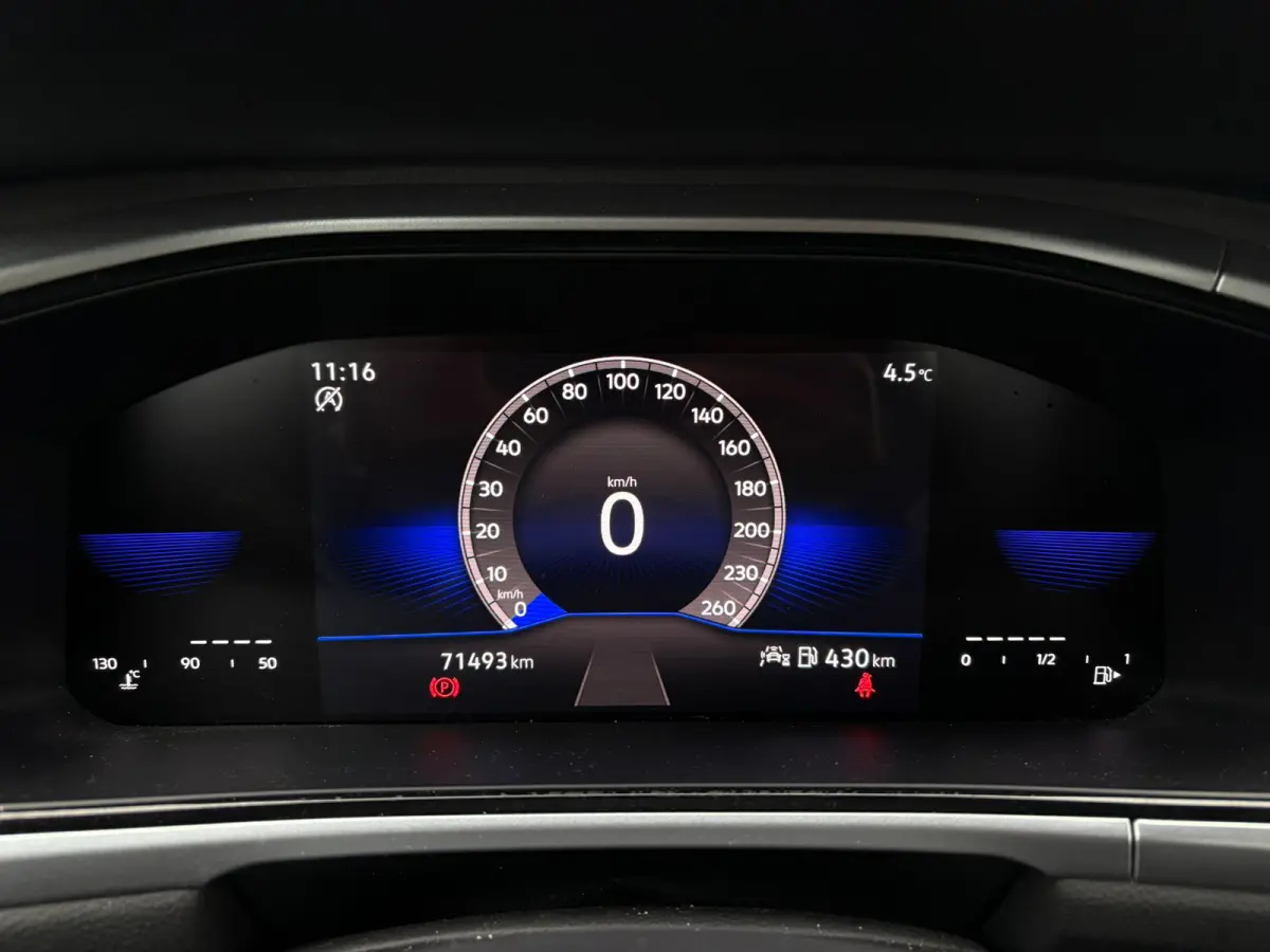 1.0 TSI 110 pk Life | Airco | Parkeersensoren | Apple Carplay |