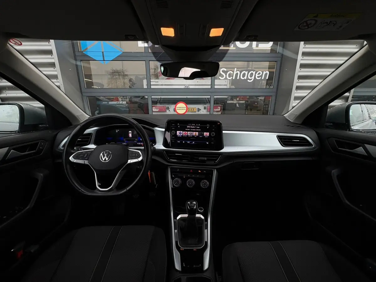 1.0 TSI 110 pk Life | Airco | Parkeersensoren | Apple Carplay |