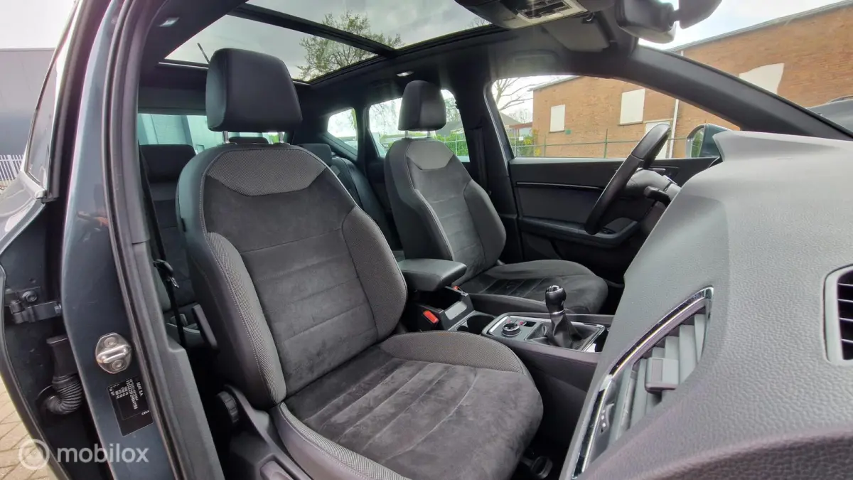 1.4 EcoTSI Xcellence PANO 360 CAMERA 19 INCH VOL OPTIES 1e EIGENAAR