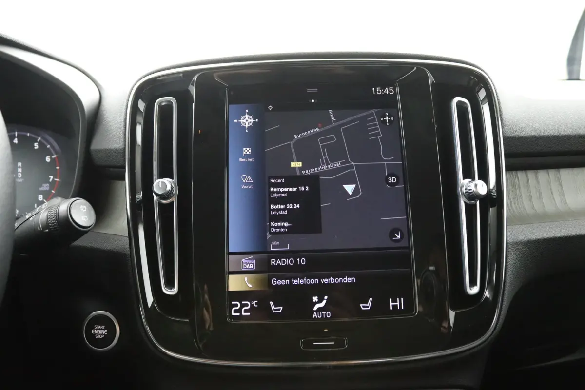 T2 Inscription | Stoel en stuurwielverwarming | Adaptieve Cruise control | Lederen bekleding | Parkeersensoren voor en achter | LED |