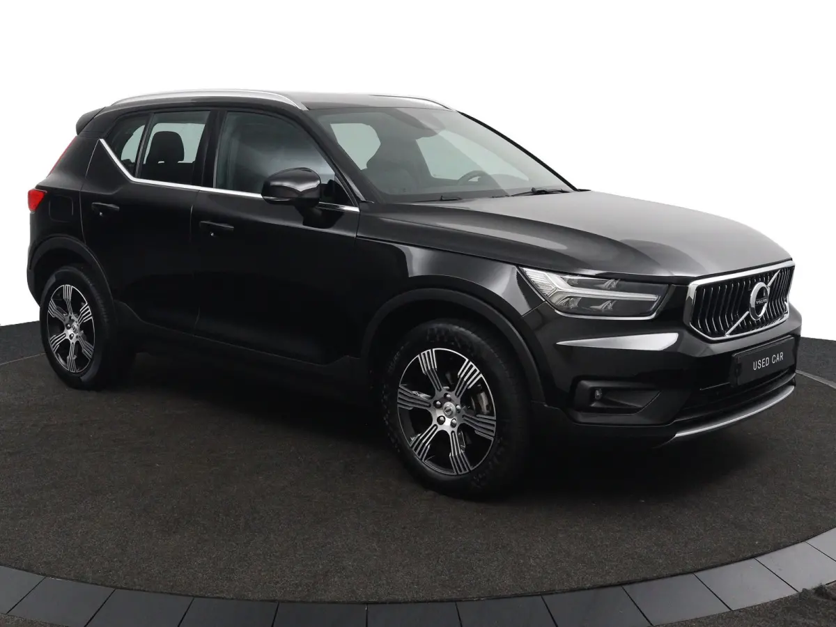 T2 Inscription | Stoel en stuurwielverwarming | Adaptieve Cruise control | Lederen bekleding | Parkeersensoren voor en achter | LED |