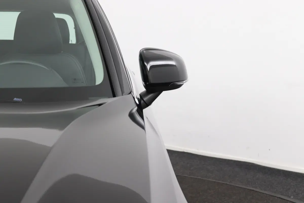 T2 Inscription | Stoel en stuurwielverwarming | Adaptieve Cruise control | Lederen bekleding | Parkeersensoren voor en achter | LED |