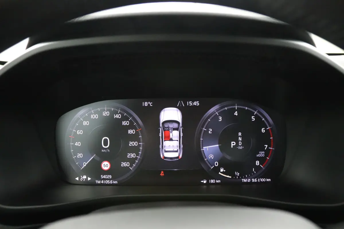 T2 Inscription | Stoel en stuurwielverwarming | Adaptieve Cruise control | Lederen bekleding | Parkeersensoren voor en achter | LED |