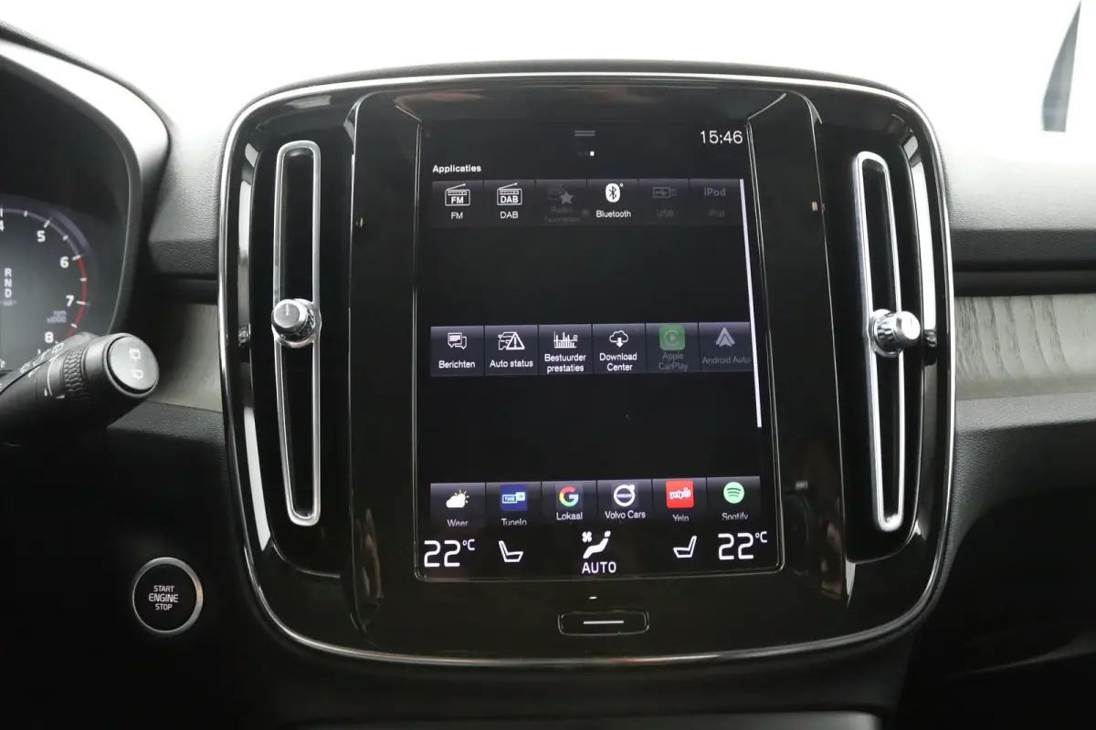 T2 Inscription | Stoel en stuurwielverwarming | Adaptieve Cruise control | Lederen bekleding | Parkeersensoren voor en achter | LED |