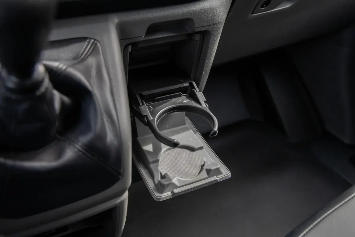 300 2.0 TDCI L2H1 Trend | BPM Vrij | Camera | Laadruimte Bescherming | Apple Carplay/Android Auto | Verwarmbare voorruit | | Apple Carplay/Android Auto|telefoonintegratie premium | Bestuurde