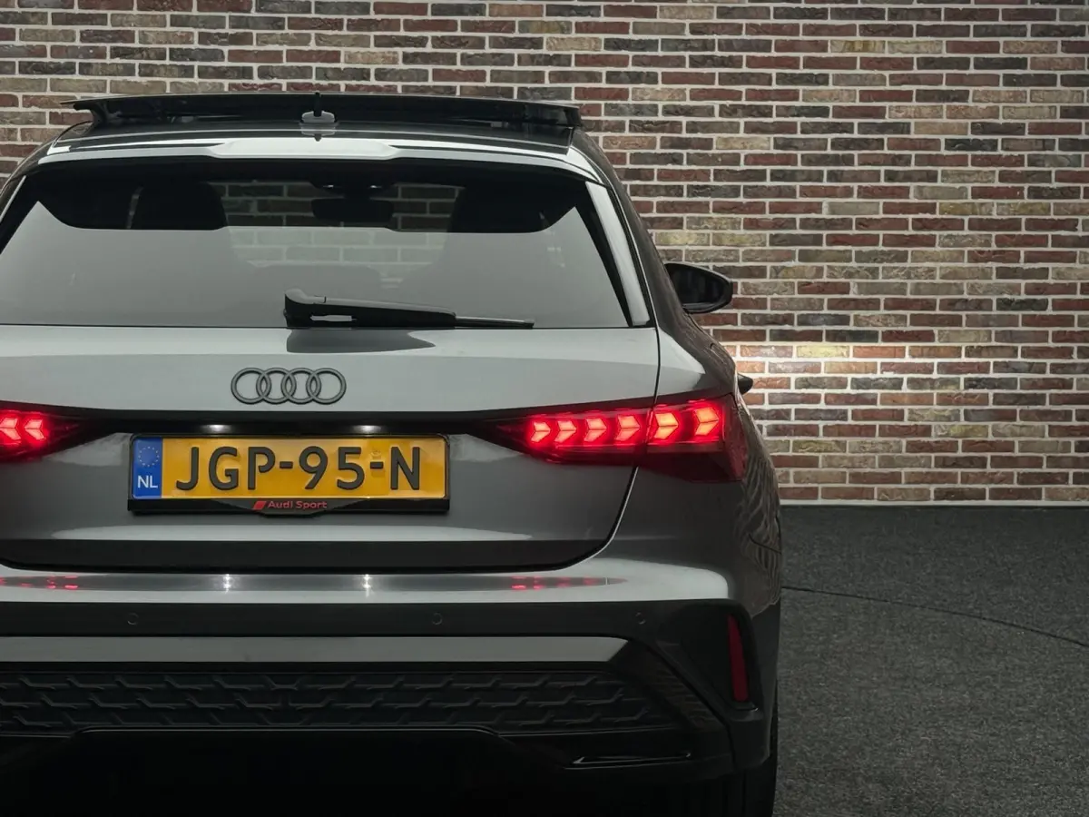 35 TFSI Advanced edition 3x S-Line Panorama Adaptive Cruise Led Elek stoel