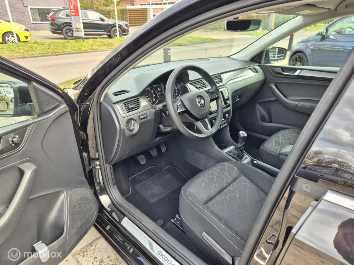 1.0 TSI Clever, Trekhaak, Carplay, NAP