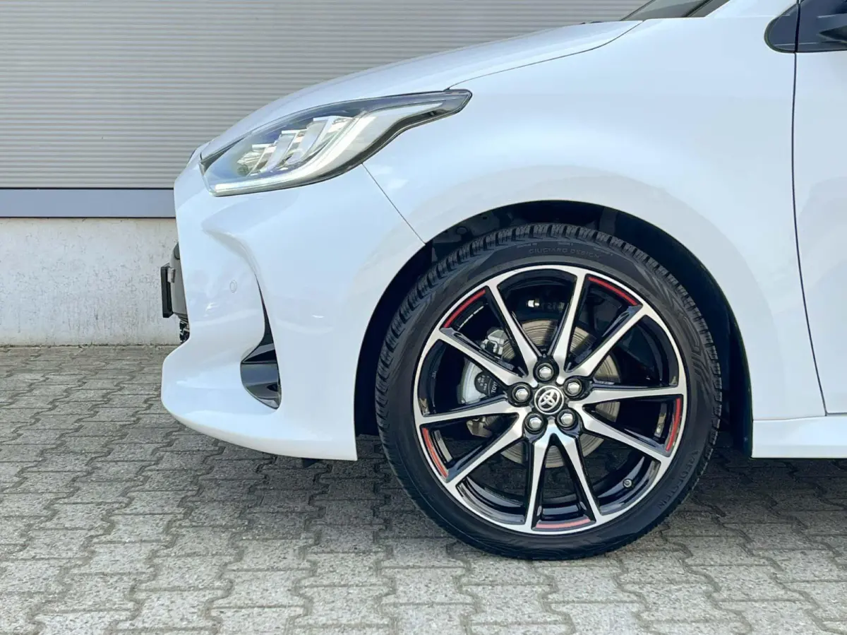 1.5 Hybrid 115pk AUT Sport | Navigatie | Stoelverwarming | Apple Carplay/Android Auto