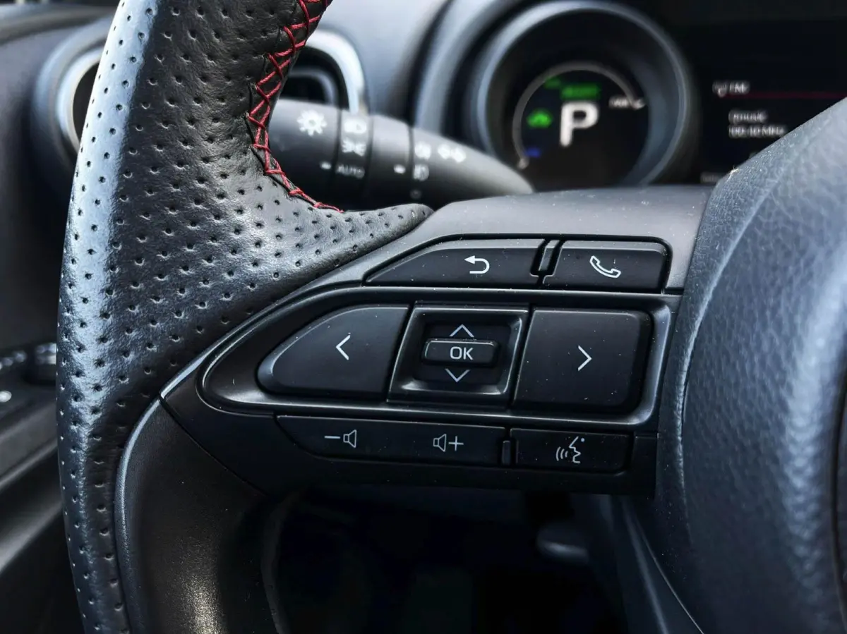 1.5 Hybrid 115pk AUT Sport | Navigatie | Stoelverwarming | Apple Carplay/Android Auto