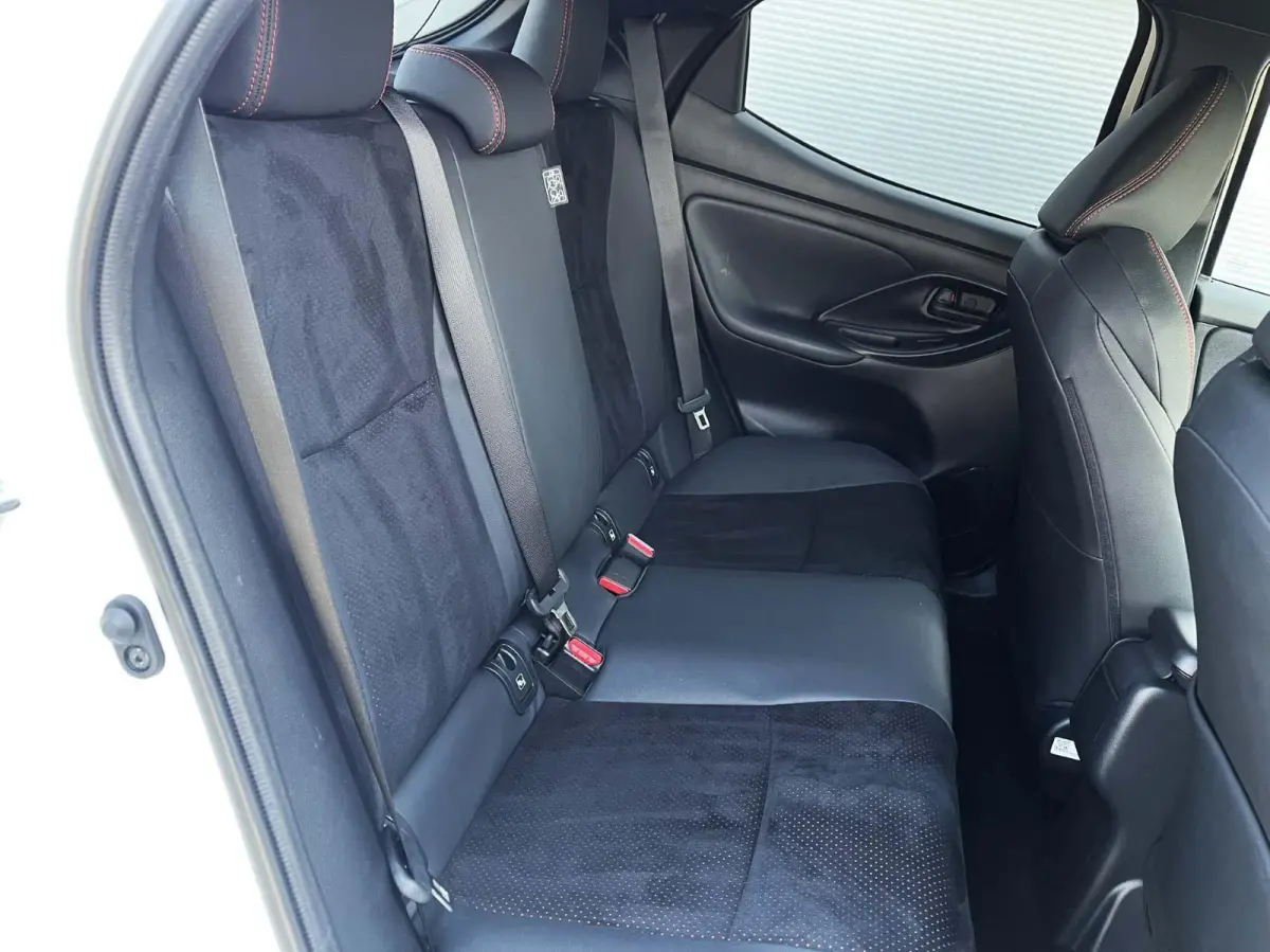 1.5 Hybrid 115pk AUT Sport | Navigatie | Stoelverwarming | Apple Carplay/Android Auto
