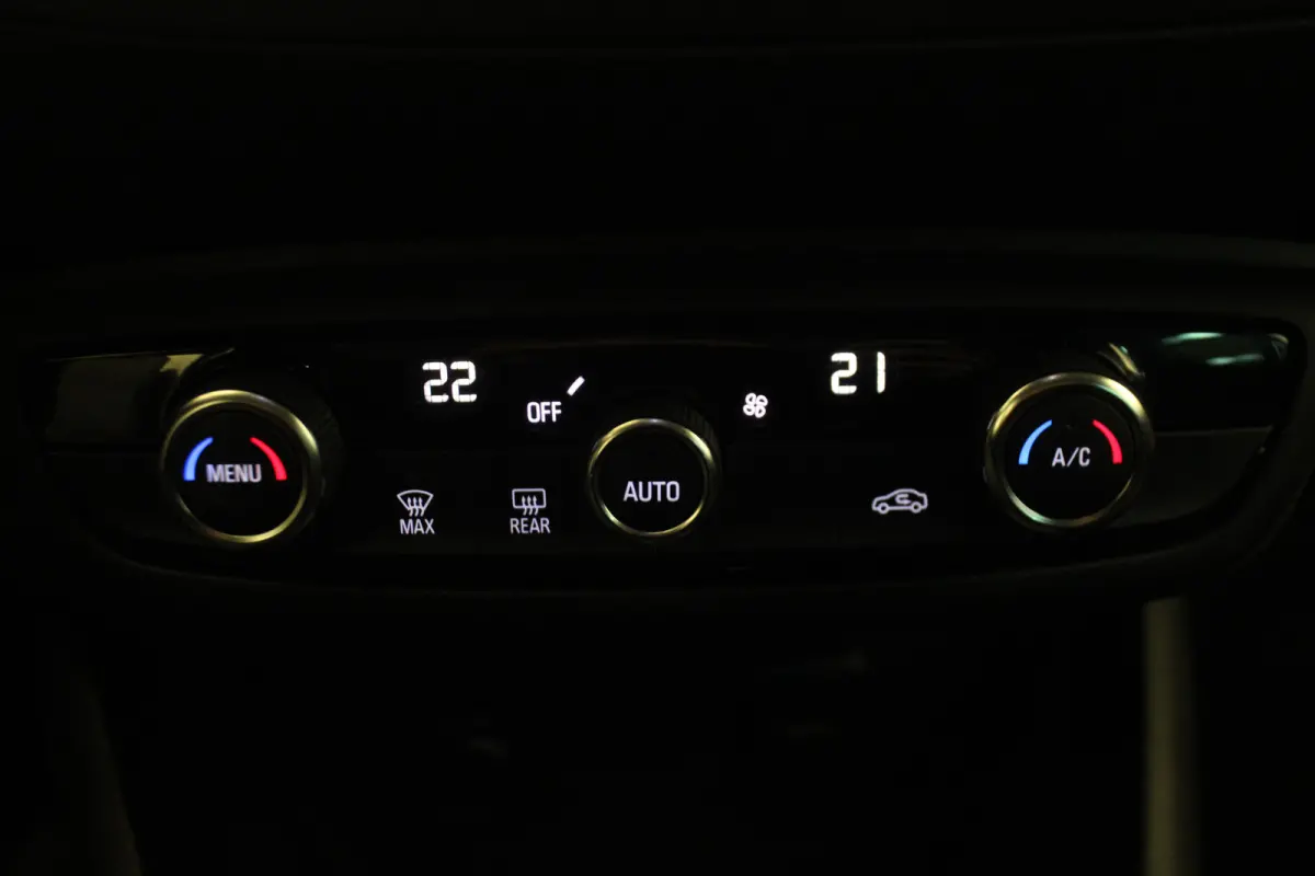 1.2 Turbo Edition |Carplay|