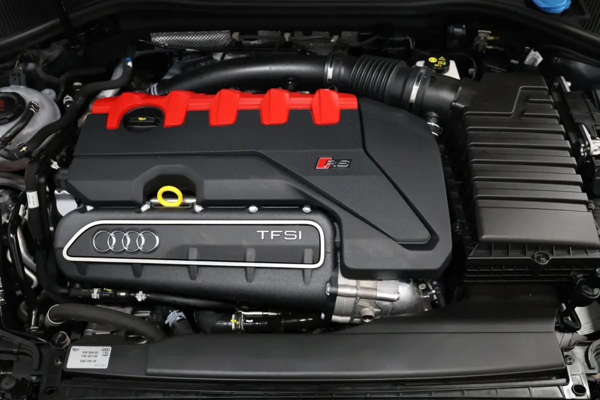 2.5 TFSI quattro 400+PK MATRIX-LED/VIRTUAL/B&O/SFEER/LEDER+S.VERWARMING/19"LMV/CAM/PDC/ACC/12 MND GARANTIE!!
