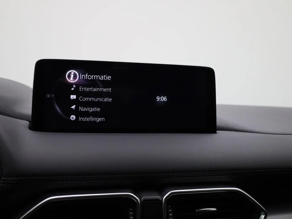 2.0 Skyactiv-G 163 Homura | BOSE AUDIO | HEAD-UP | 360 CAMERA | NAVIGATIE | STOEL-STUURWIELVERWARMING