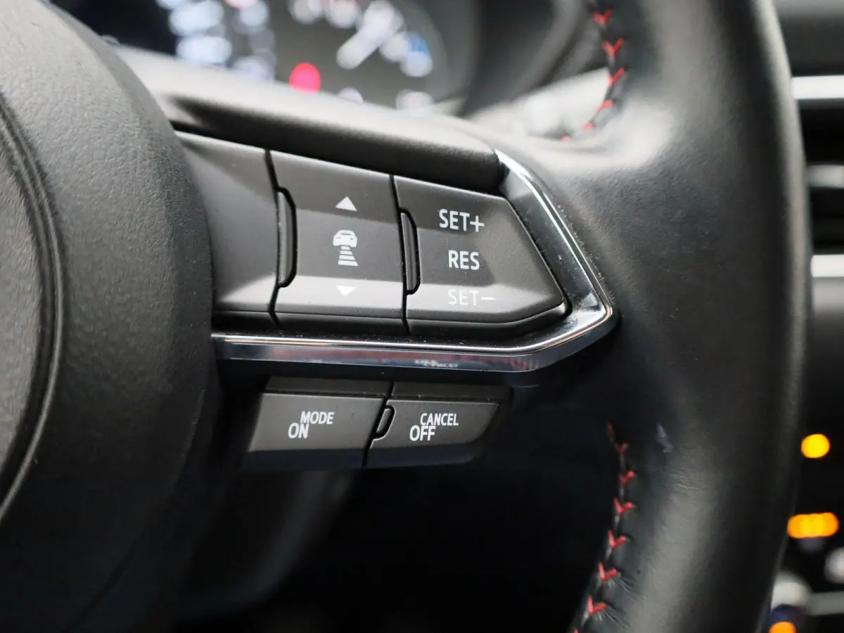 2.0 Skyactiv-G 163 Homura | BOSE AUDIO | HEAD-UP | 360 CAMERA | NAVIGATIE | STOEL-STUURWIELVERWARMING