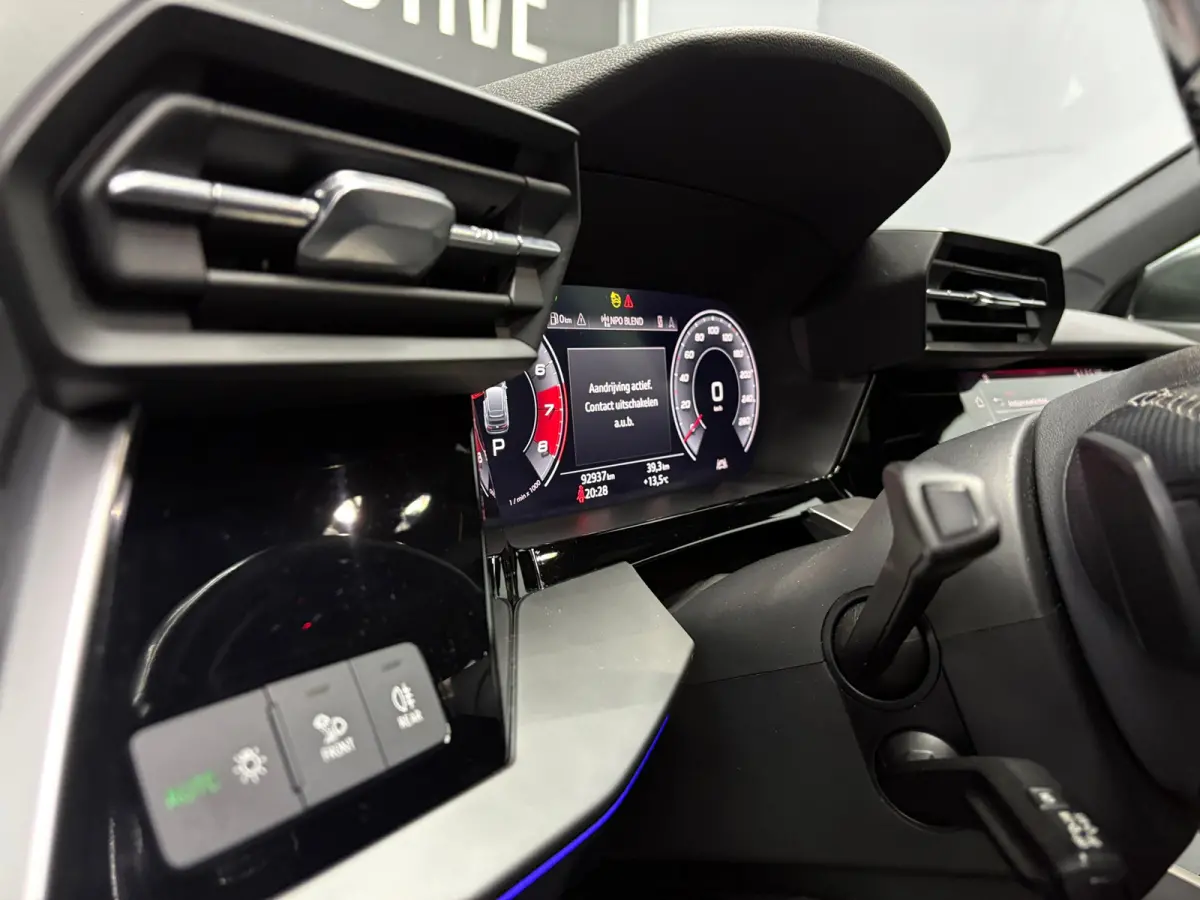 35 TFSI S-line Pano
