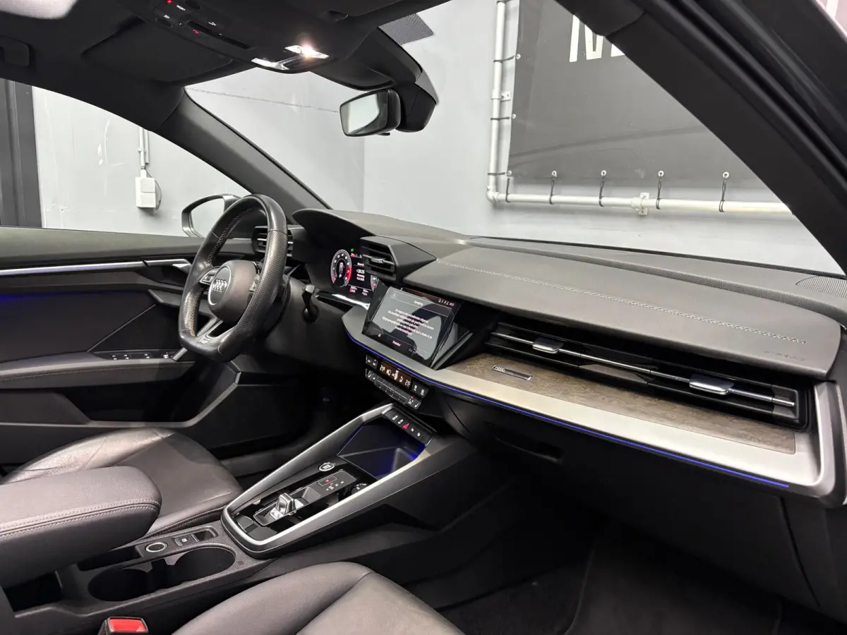 35 TFSI S-line Pano